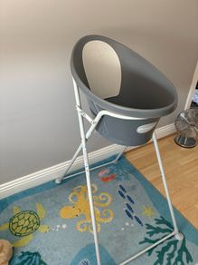 Snuggle Bath & Stand