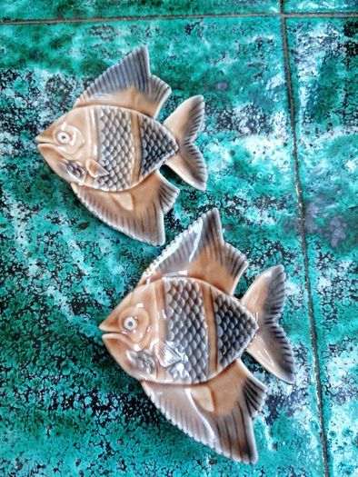Vintage 2 Wade ceramic fish