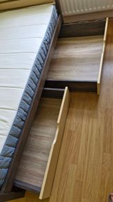 single bed