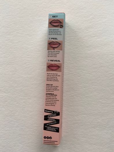 Sacheu peel off Lip liner in get ready