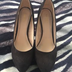 Suede Barratts high hills