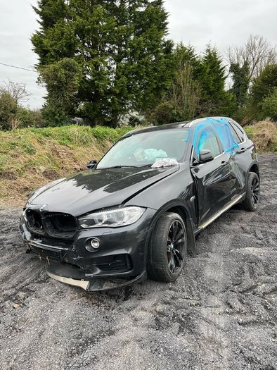 Breaking bmw x5 2015 xDrive25d f15 A90/7