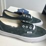 Brand new womans vans shoes Image 2