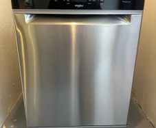 Whirlpool 60cm Dishwasher (model WFC3C33PFXUK)