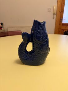 Vase, blue fish