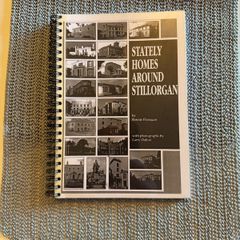 Bonnie Flanagan, photographs Larry Dalton / Stately Homes Around Stillorgan.1991