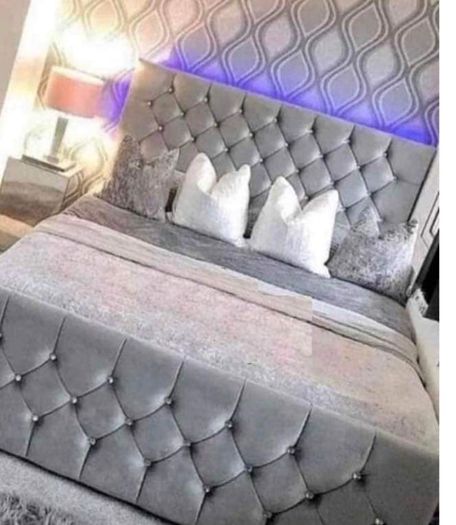 Double Small Double 4ft 4ft6 Ottoman Storage Beds