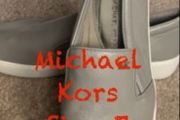 flats Micheal Kors grey leather shoes size 7