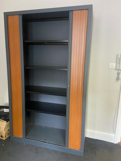 Storage cabinet  suitable for home or office use