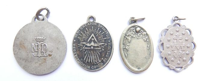 Collection of 7 vintage religious medals