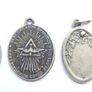 Collection of 7 vintage religious medals Image 5
