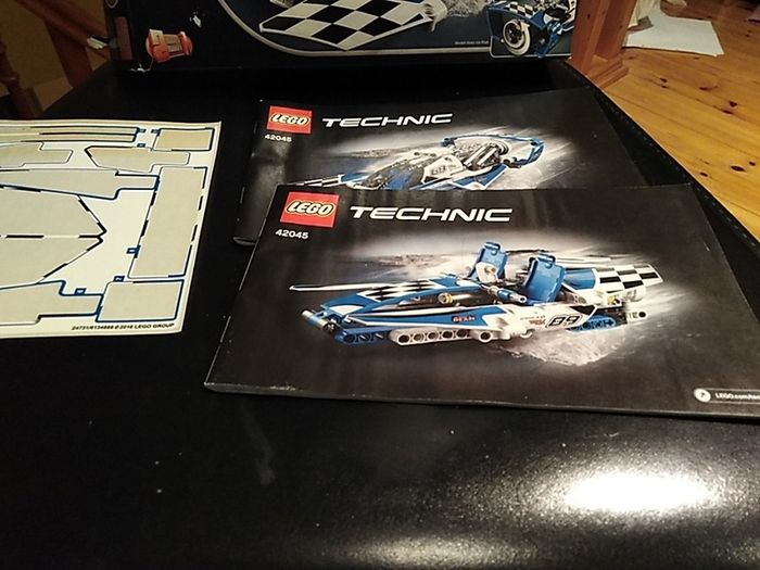 Lego Technic Hydroplane Racer 42045