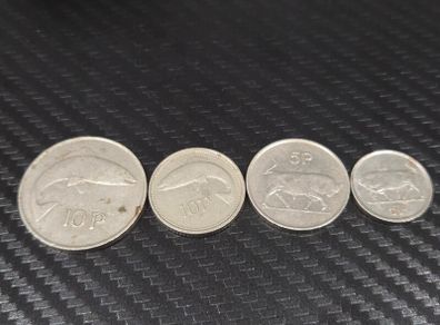 old Irish coin set 5p and 10p