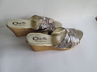 clothes shoes