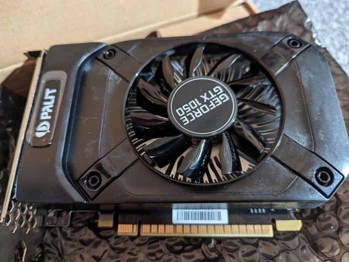 Geforce Gtx 2gb Ddr5 Hdmi/dvi/dp