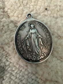 Bundle of 5 Vintage Religious and Fraternal Medals and Badges