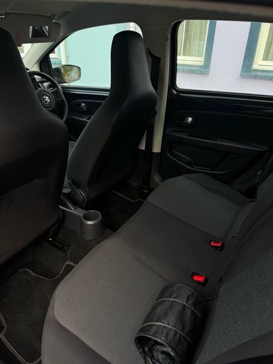 2016 Volkswagen Up! Automatic