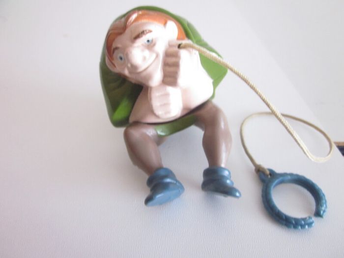 Mc Donalds Vintage The Hunchback of Notre Dame Figure 1996
