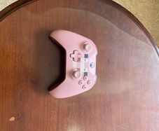 xbox 360 Pink Minecraft Controller (READ ADD)