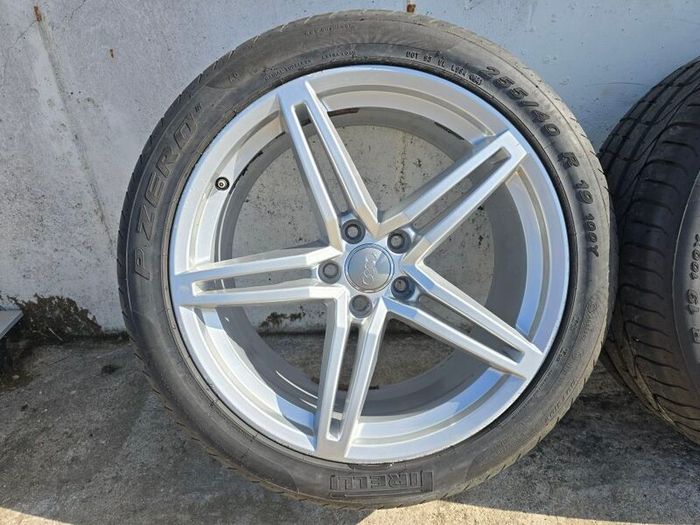 Genuine Audi 19" Alloy Wheels & Pirelli P Zero Tyres (255/50/R19)