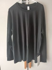 New Lululemon Long sleeve Top