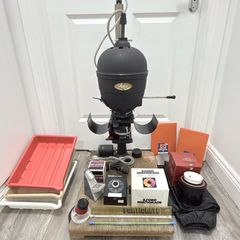 Leica Leitz Focomat Ic Color enlarger and darkroom  equipment