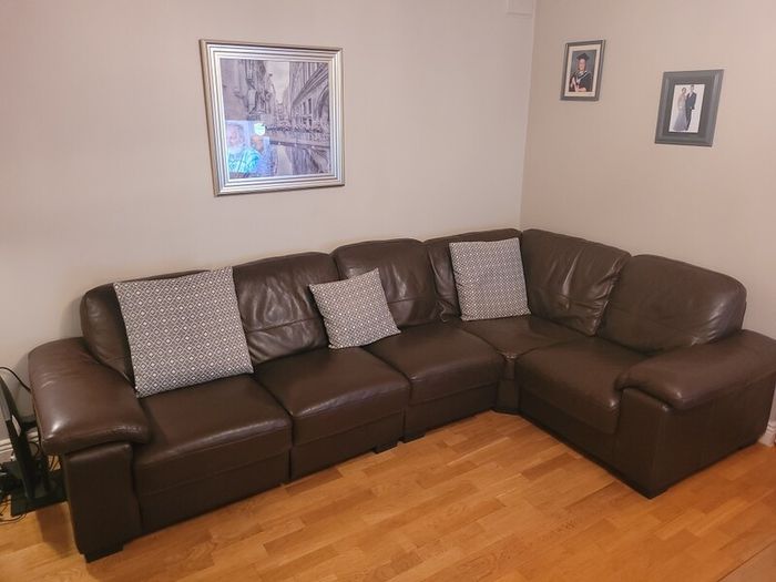 full Leather corner Suite