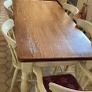 Table and chairs Image 3