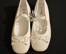 girls white sparkle shoes