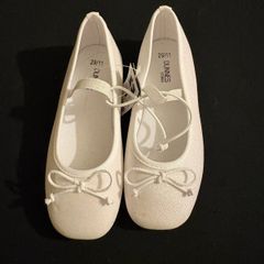 girls white sparkle shoes