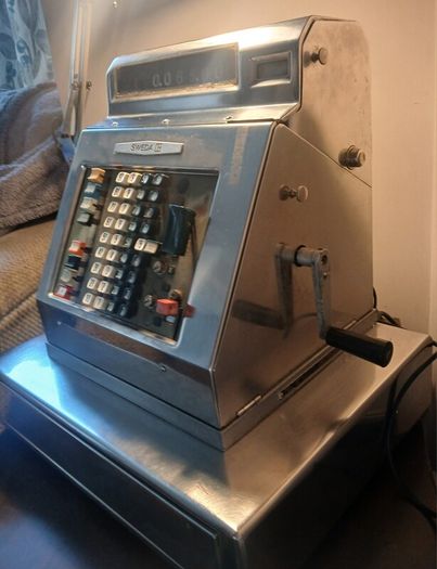 vintage sweda cash register