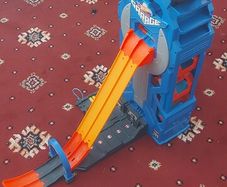 Hot wheels track