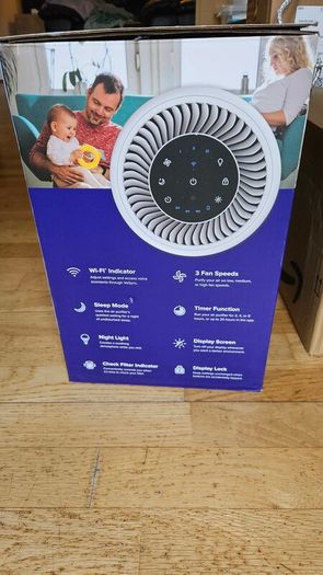 Air Purifier Levoit Core 200S - Like New, Barely Used