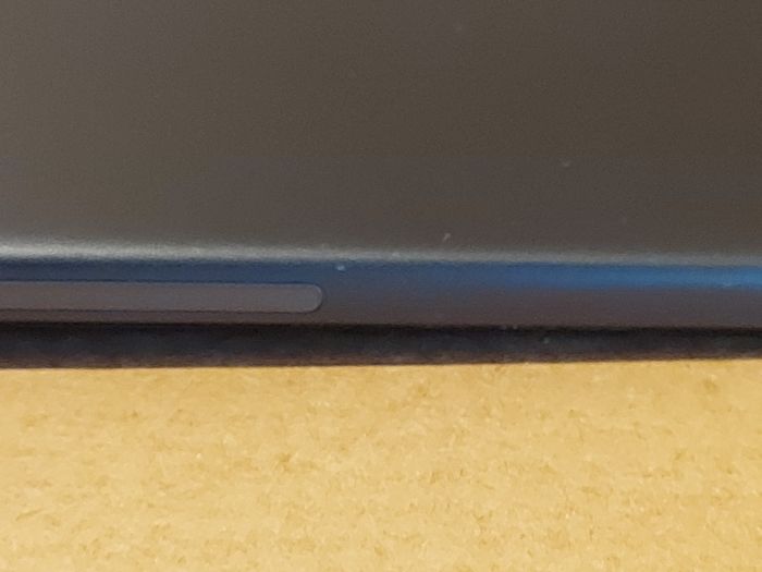 Samsung Galaxy Tab S5e. SM-T720, Crack on screen, Not powering on, for parts or repair
