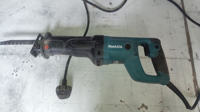 Makita Reciprocating Saw
