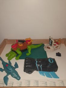 Action Figure & Vehicle Toy Bundle imaginext