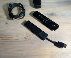 Amazon Fire TV Stick (2nd Gen) with Alexa Voice Remote (Complete)