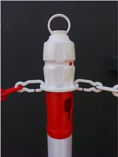Bollards / Chain Posts / Red/white Set Of 11 Pcs
