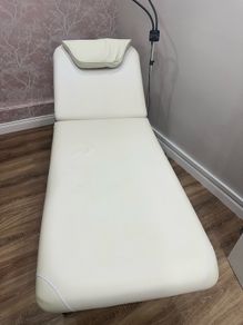 Electric Adjuatable Beauty Bed