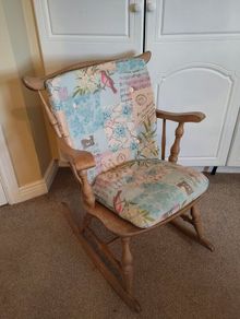 Vintage Style Wooden Rocking Chair with Removable Cushions Nursery Nursing Chair