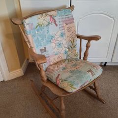 Vintage Style Wooden Rocking Chair with Removable Cushions Nursery Nursing Chair