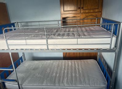 Metal Bunk Bed with 2 Mattresses