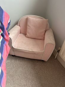 lucy and me toddler armchair pink