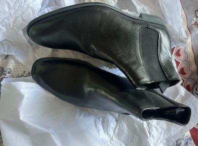Mens shoes