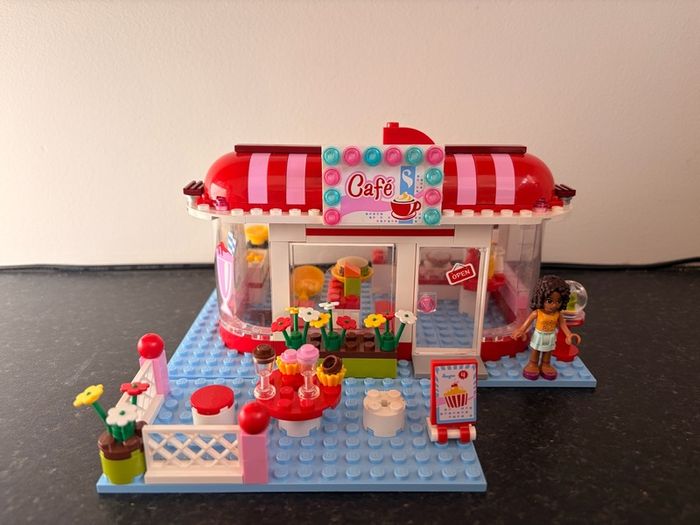 Lego Friends Cafe/Shop Retired Set Bundle