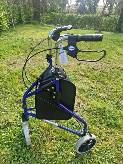 Steel Triwalker