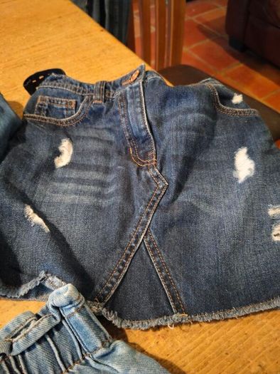 3 girls Denim Skirts.
