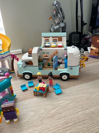 lego friends