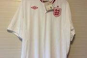 England Jersey. Official Umbro Mens Home Jersey 2012/2013. Brand New With Tags. Collect In Dublin Or Receive Via Post.