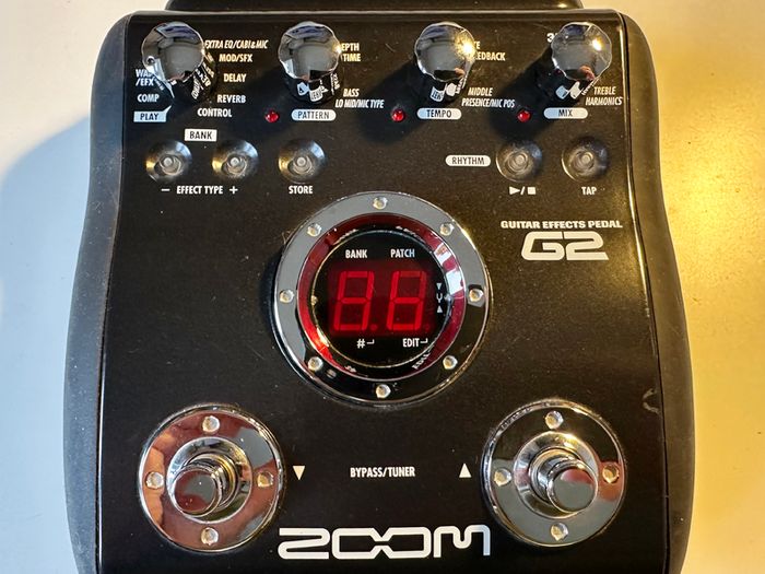 Zoom Guitar Effects Pedal G2
